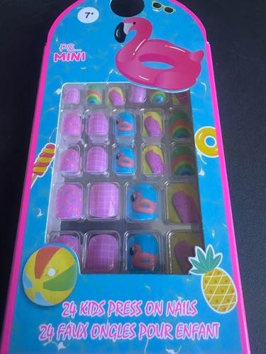 Nail decor art box - of, false