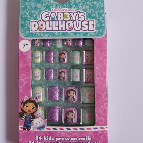 Gabby dollshouse nails - dollshouse,